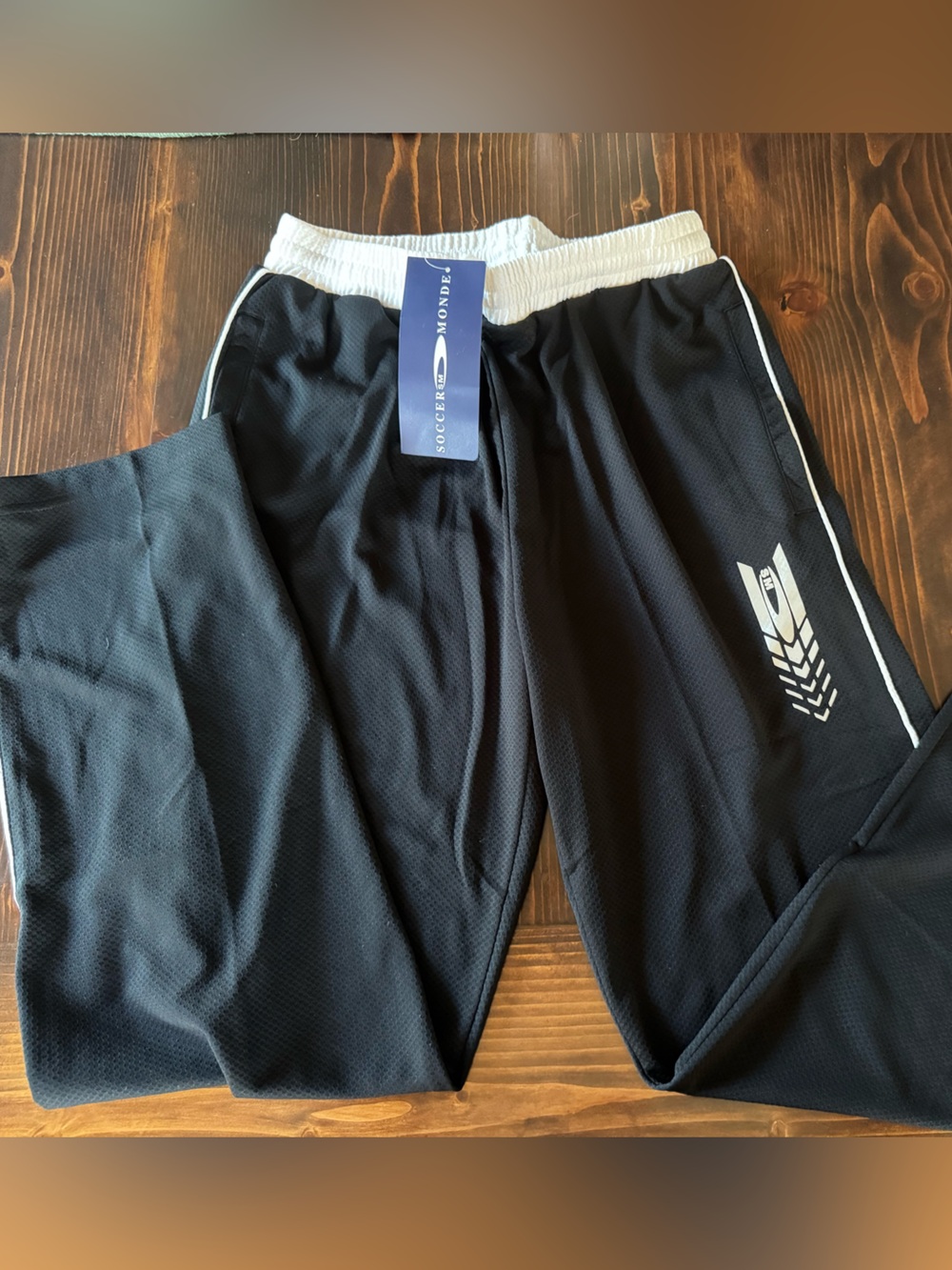 NWT Soccer pants men’s small